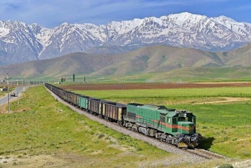 Tehran-Van passenger train to be launched soon, says RAI CEO