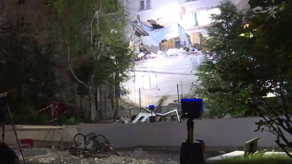 В жилом здании на севере Парижа произошел взрыв - ВИДЕО