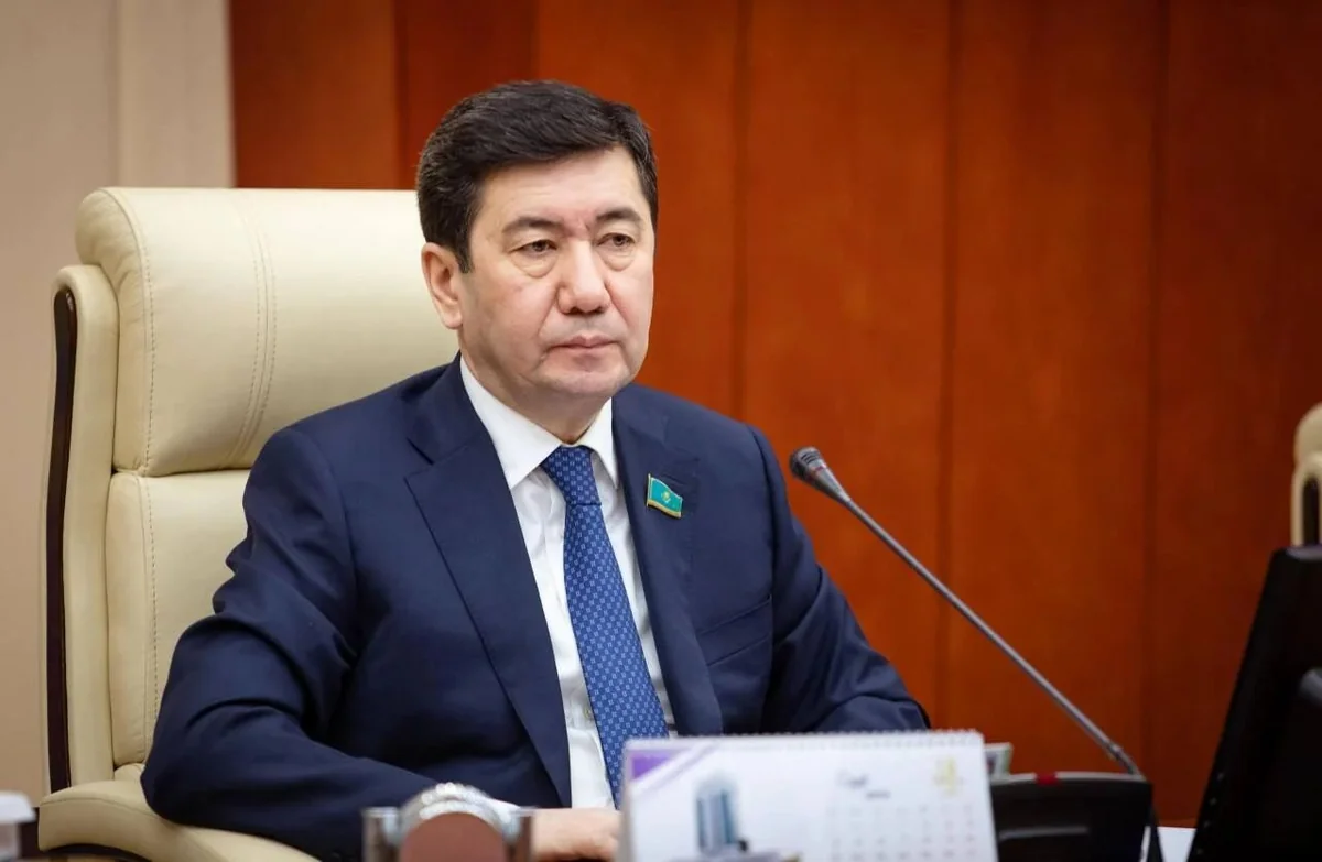 Qazaxıstan Parlament Məclisinin Sədri: “Heydər Əliyev müasir Azərbaycanın banisi və xilaskarı olub”