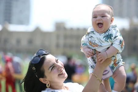 Heydər Əliyev Mərkəzinin parkında Uşaq festivalı keçirilib