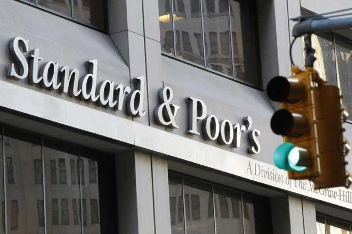 S&P predicts stable exchange rate of manat 