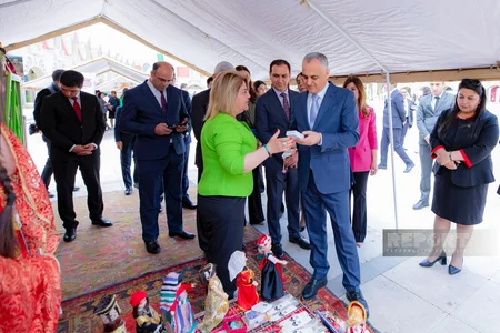 Naxçıvanda təşkil olunan festivalda 70 minə yaxın kitab sərgilənir