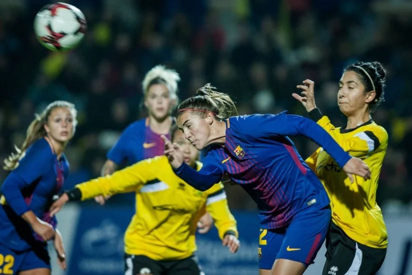 Azərbaycan millisinin sabiq futbolçusu Barselona ilə görüşdə kuryoz hadisənin iştirakçısı olub - VİDEO