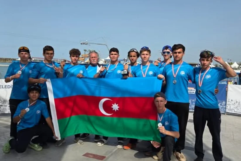 Azərbaycan avarçəkənləri “Samsun Draqon Festivalı”nda bir qızıl, bir gümüş medal qazanıblar