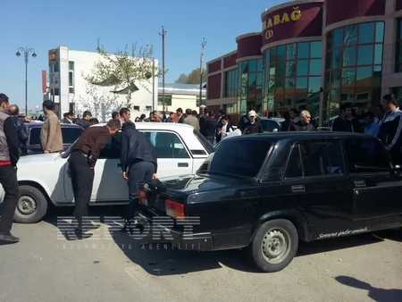 Azərbaycanda 7 avtomobil toqquşub, azı 8 nəfər yaralanıb - FOTO