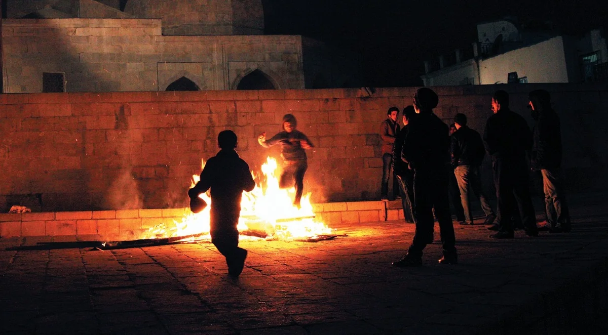 Novruz tonqallarında 7 uşaq xəsarət alıb, bir nəfərin isə hər iki üzü yanıb