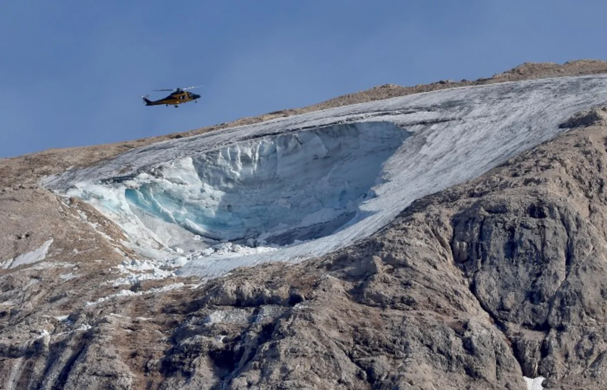 İtaliyada buzlaq uçqununda ölənlərin sayı 11-ə çatıb