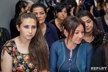 Qadınların azadlıq sevinci - FOTOREPORTAJ