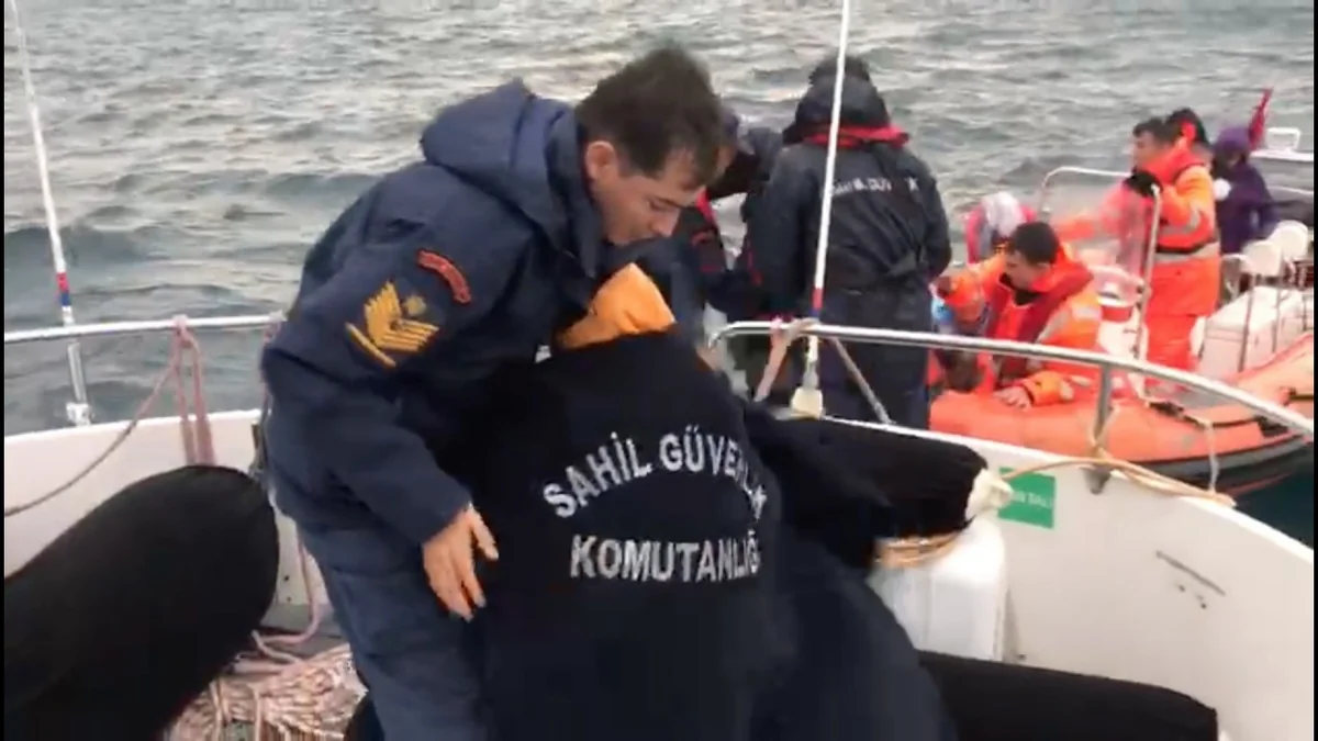 В Эгейском море спасены 44 нелегальных мигранта