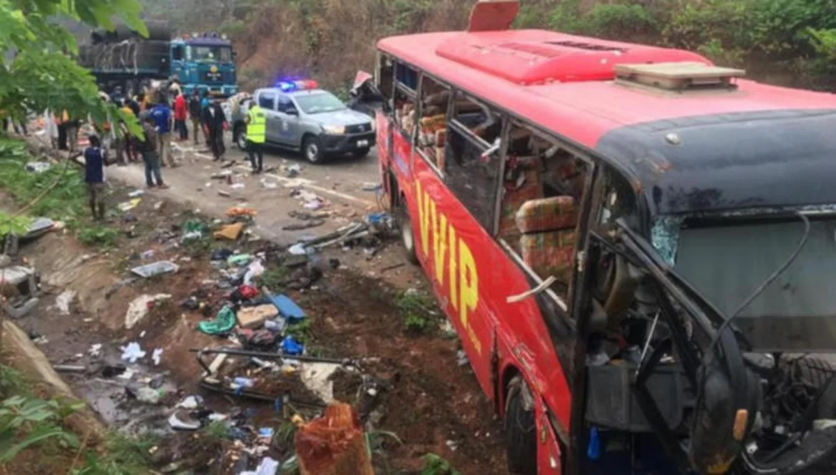 Qanada avtobus qəzası baş verib, 34 nəfər ölüb, 59 nəfər yaralanıb
