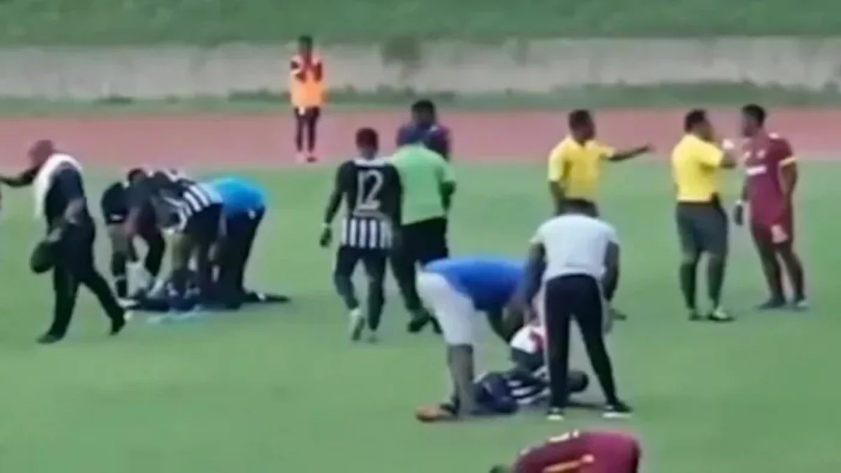 Keniyada iki futbolçunu ildırım vuraraq öldürüb