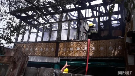 Kürdəmirdə fərdi yaşayış evi yanıb - FOTO