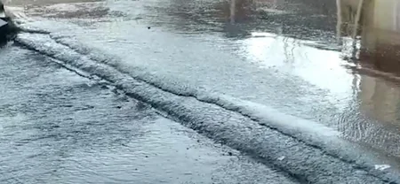 Qubada su borusu partlayıb, küçələri su basıb - YENİLƏNİB