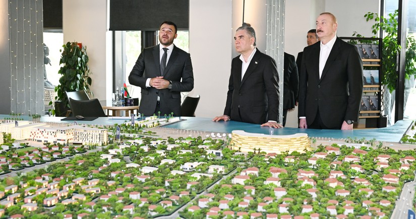 İlham Əliyev və Qurbanqulu Berdiməhəmmədov “Sea Breeze”də olublar