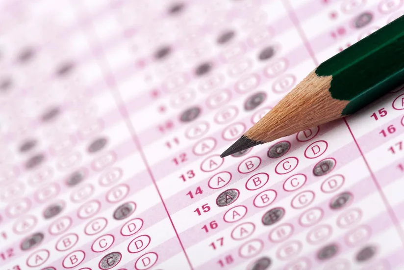 Məzun həkim-rezidentlər üçün yekun attestasiyanın test mərhələsi keçiriləcək