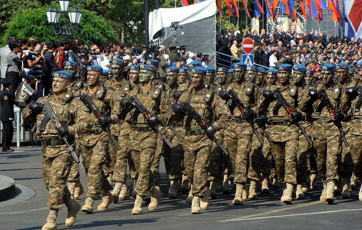 Ermənistan Rusiya ilə birgə hərbi təlimlər keçirəcək