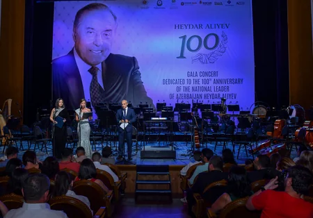 Gürcüstanda Heydər Əliyevin 100 illiyi qeyd olunub