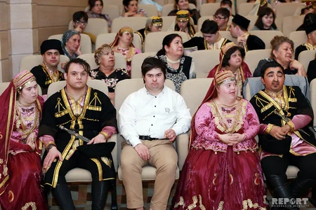 Uşaqların Beynəlxalq Müdafiəsi Gününə həsr olunan Qayğı ilə addım-addım adlı maarifləndirici konfrans keçirilib