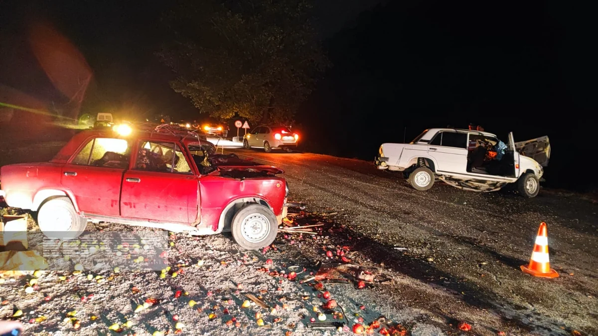 Qəbələdə ağır yol qəzasında 2 nəfər ölüb