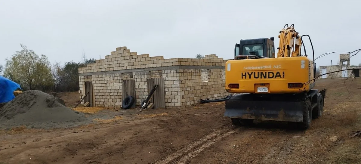 İmişlidə qanunsuz tikililər sökülüb