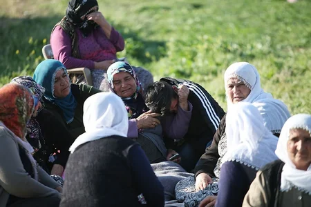 Türkiyədə zəlzələ nəticəsində yaralananların sayı 39-a çatıb - YENİLƏNİB