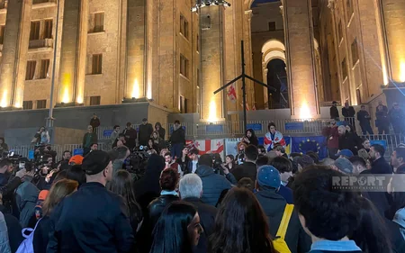 Gürcüstanda “Xarici agentlər haqqında” qanuna qarşı etiraz aksiyası başlayıb