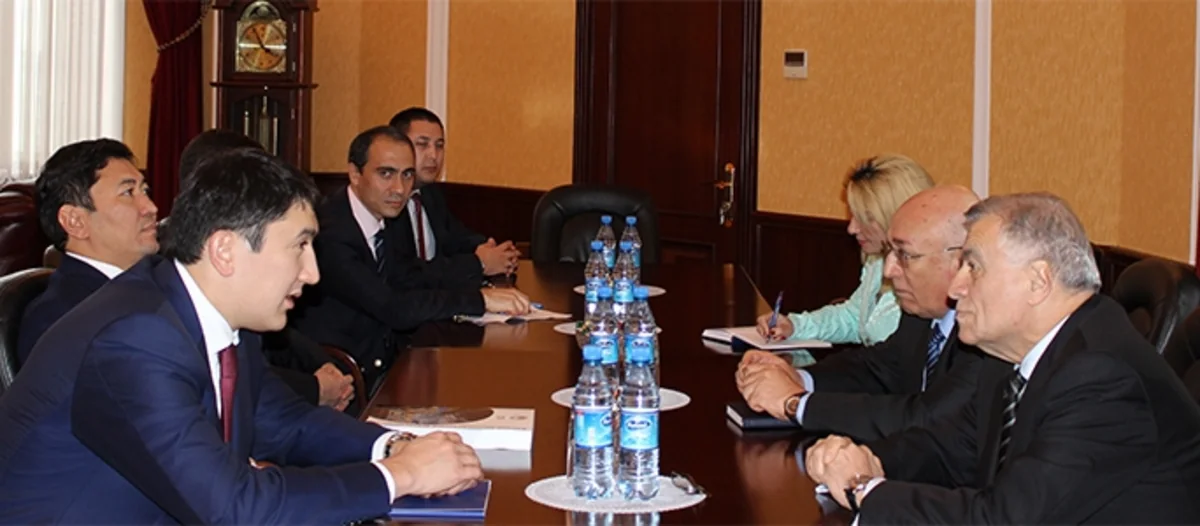 Qazaxıstanın energetika nazirinin müavini Azərbaycanın energetika naziri ilə görüşüb