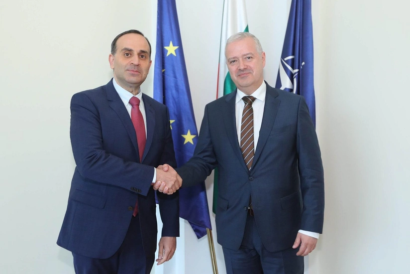 Azerbaijan, Bulgaria discuss bilateral relations