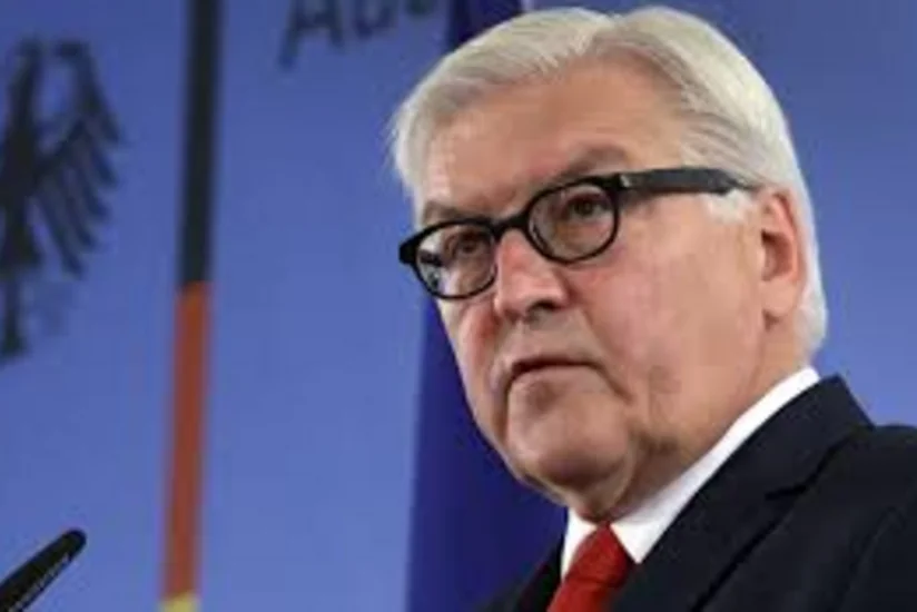 Almaniya rəsmisi Minsk sammitini şübhə altında qoyub