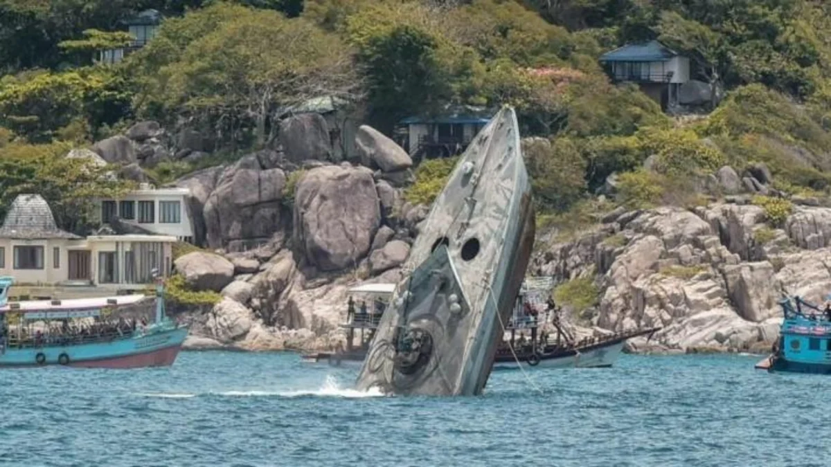 Tailand hərbçiləri dənizdə batan gəmidən 73 nəfəri xilas edib