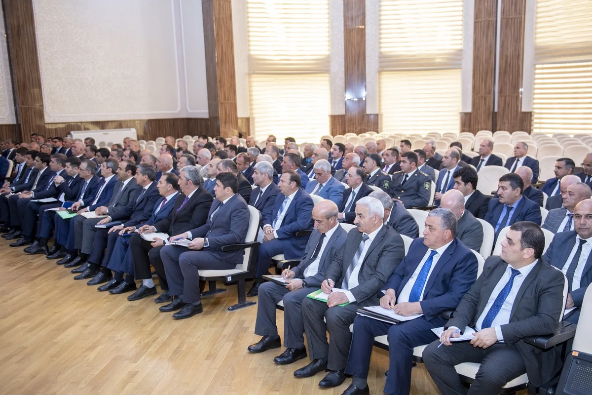 Kənd Təsərrüfatı Nazirliyi yanında Dövlət Aqrar İnkişaf Mərkəzlərinin II Respublika müşavirəsi keçirilib