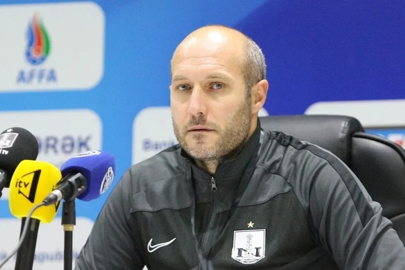 Neftçi Samir Abasovla vidalaşıb