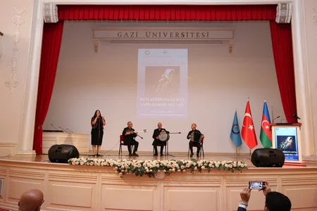 Ankarada “Qərbi Azərbaycandan məcburi köç” adlı beynəlxalq simpozium keçirilib