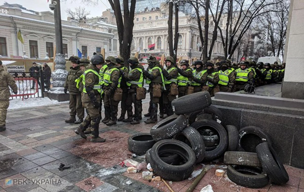 Clashes near Verkhovna Rada building in Ukraine: wounded reported