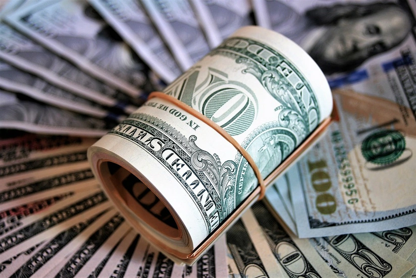 US economy shrinks 3.5%