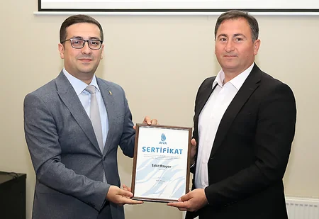 Premyer Liqada və avrokuboklarda iştirak üçün klublara lisenziyalar təqdim edilib
