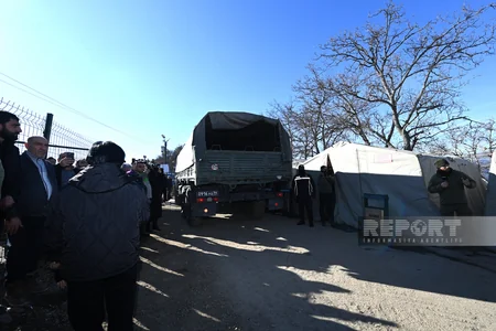 Peacekeepers' supply vehicles pass freely along Shusha-Khankandi road again - VIDEO