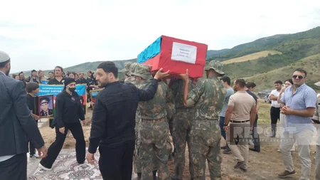 Xocavənddə Birinci Qarabağ müharibəsinin daha altı şəhidi dəfn edilib - YENİLƏNİB