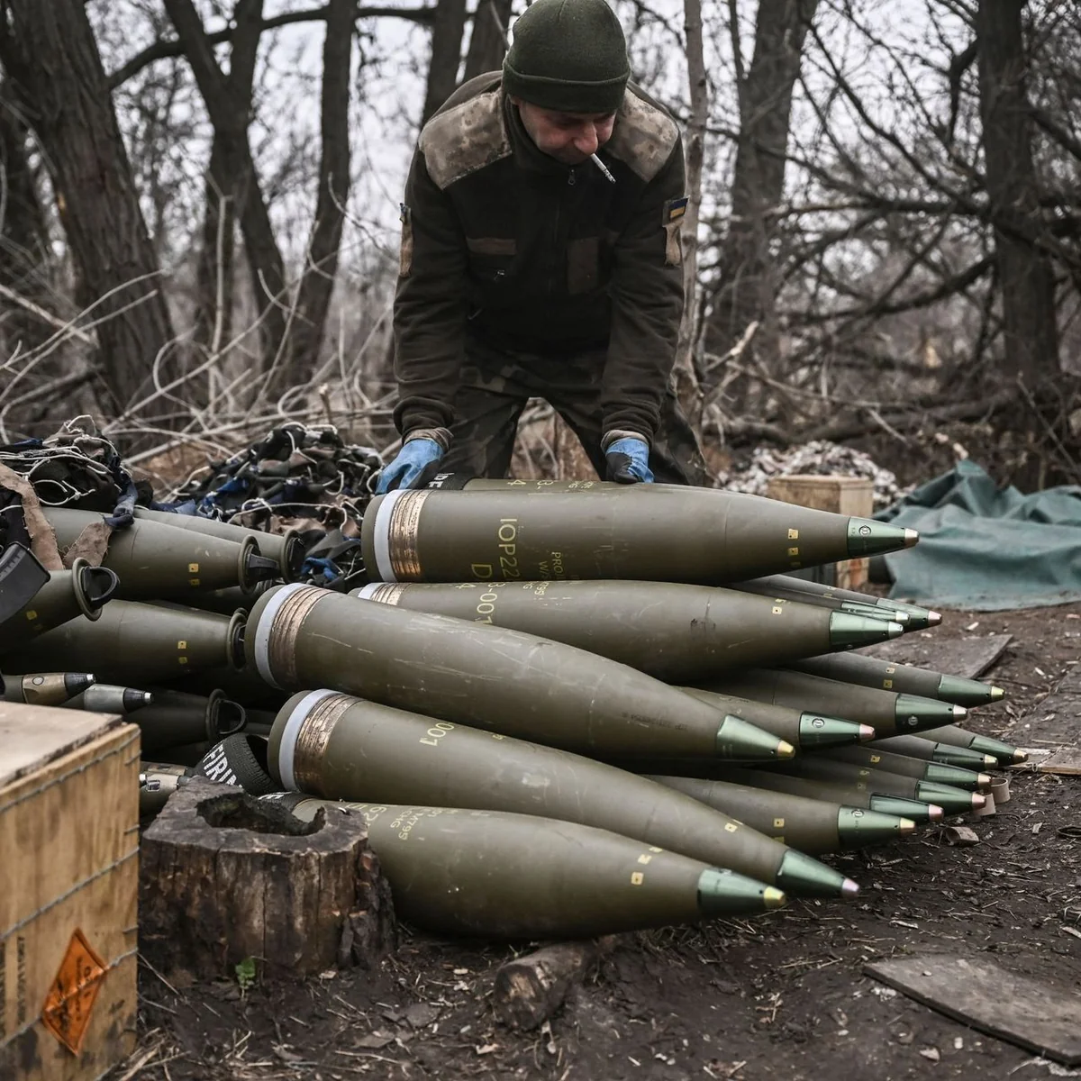 Украина начала применять предоставленные США кассетные бомбы