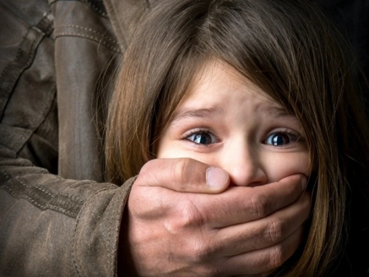 Danimarkada təqaüdçü-pedofil 300-dən çox uşağa təcavüz edib