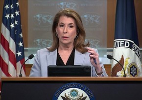 Тэмми Брюс: США поддерживают стремление Азербайджана и Армении к миру