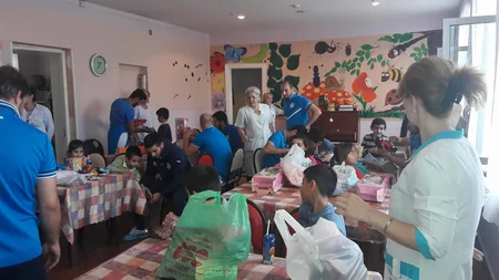 Bakının İnter klubu uşaq evini ziyarət edib