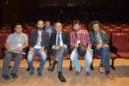 Gənc Tamaşaçılar Teatrının yaradıcı heyəti beynəlxalq festivaldan qayıdıb