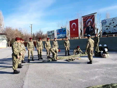 Azərbaycan hərbçiləri Türkiyədə beynəlxalq qış təliminə hazırlaşır
