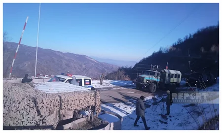 Сегодня по дороге Ханкенди-Лачын беспрепятственно проехали 54 автомобиля миротворцев