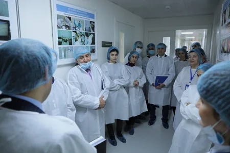 AQTA laboratoriyaların qapılarını vətəndaşların üzünə açdı