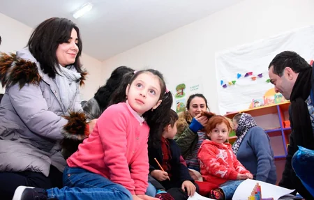 Hər gün Sumqayıtdan Qubaya öyrətməyə, axşam isə Bakıya öyrənməyə gələn qız - REPORTAJ