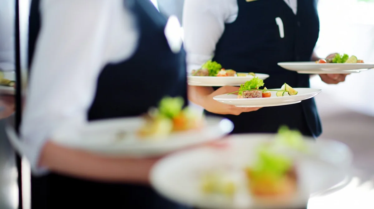 Paytaxtda ictimai iaşə dövriyyəsinin həcmi 15 %-dən çox artıb