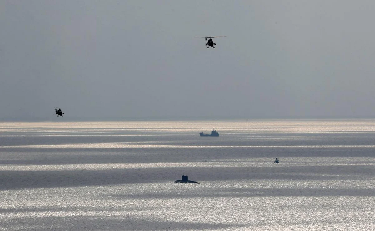 Iranian Parliament decides to close Strait of Hormuz