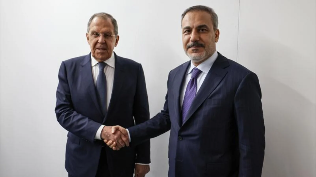 Фидан обсудил с Лавровым российско-украинскую войну
